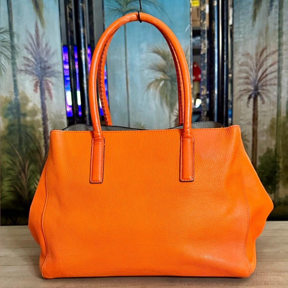 Anya Hindmarch Neon Orange Leather Featherweight Smiley Face Ebury Tote Bag - Picture 4 of 12